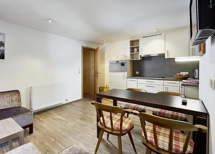 Hotell Gastehaus Huber *