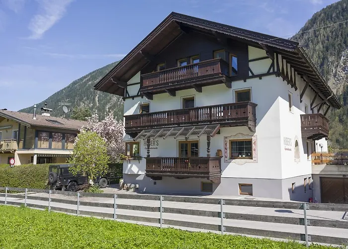 Gastehaus Huber Hotell *